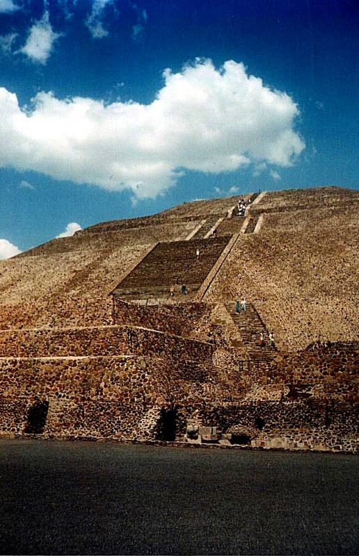Piramide del Sol (Pyramid of the Sun), Teotihuacán.