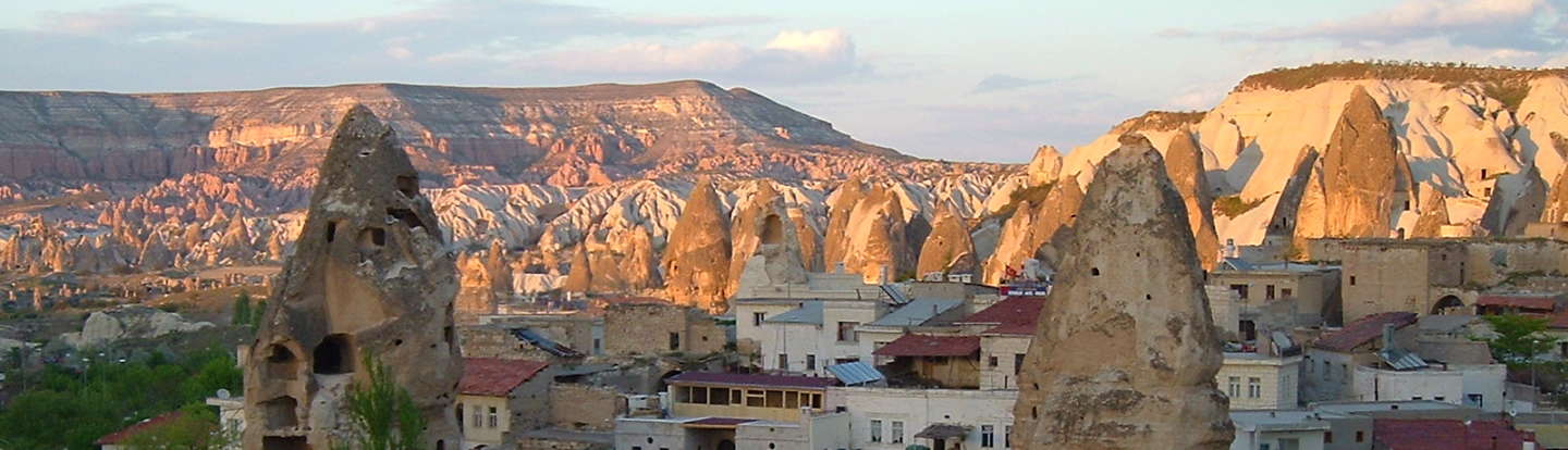 Paroramic view of Göreme village and the fairy chimneys of Cappadocia.
