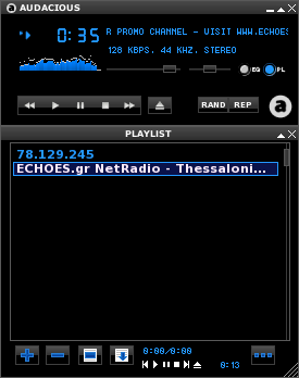 Audacious audio player listening to the Radio Echoes MP3 stream from Thessaloniki, Greece.