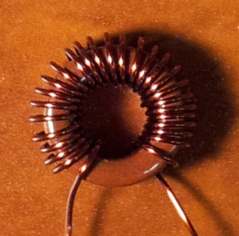 Toroidal inductor.