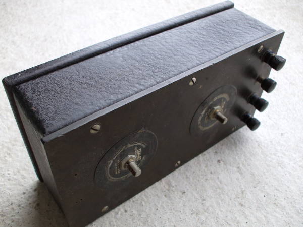 Steampunk lamp, original box.