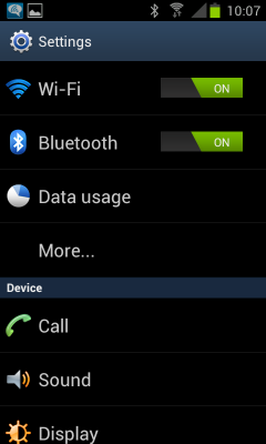 Settings menu at the home screen on a Samsung Galaxy S2 smart phone.