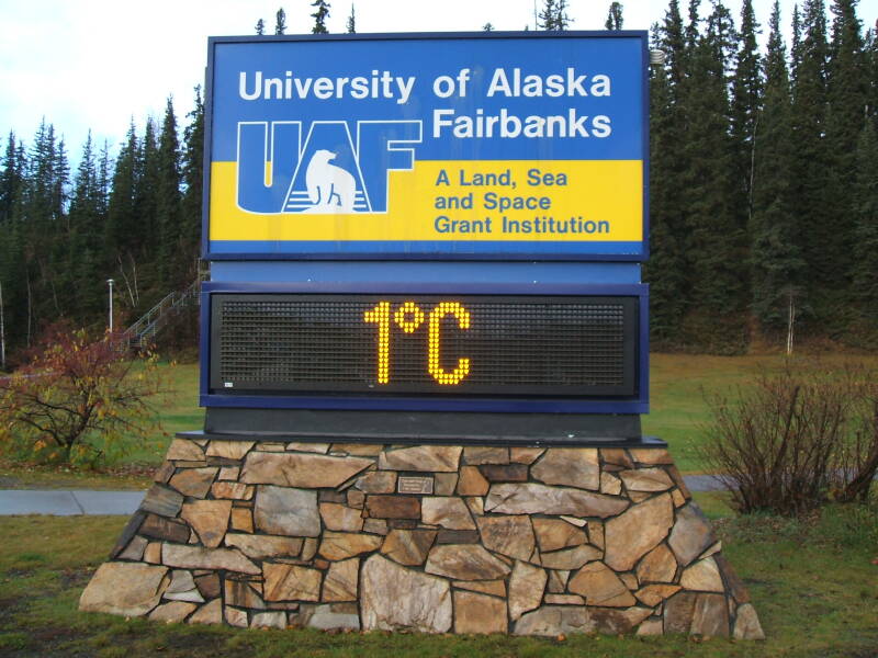 University of Alaska Fairbanks: A Land, Sea and Space Grant institution.