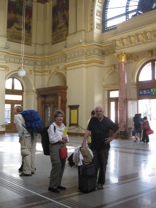 Bob, Betty and Larry in Budapest Keleti Pu or Eastern Train Station.