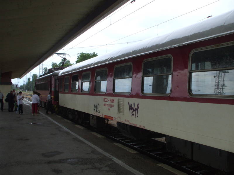 Bulgarian passenger train arrives in Gorna Oryakhovitsa.