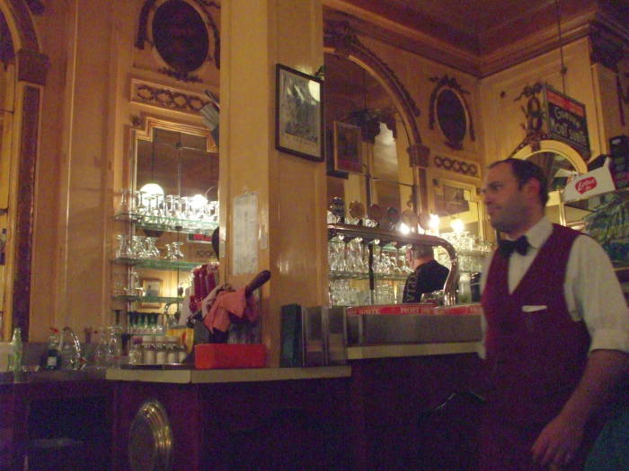 The bar area of À la Mort Subite cafe in Brussels.