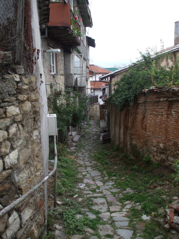 Back street in Varosha district in Veliko Tarnovo, Bulgaria.