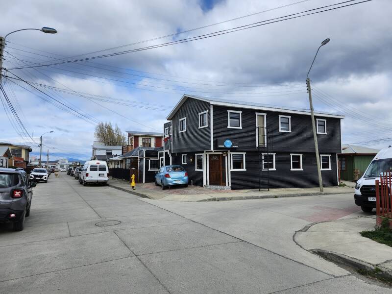 Hostal B&B Coastal in Puerto Natales.