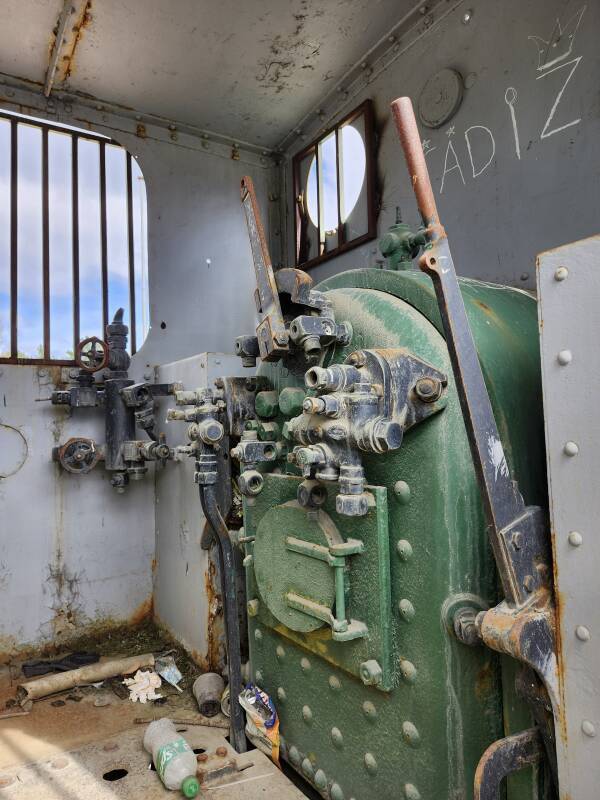 Small narrow-gauge steam locomotive from 1920.