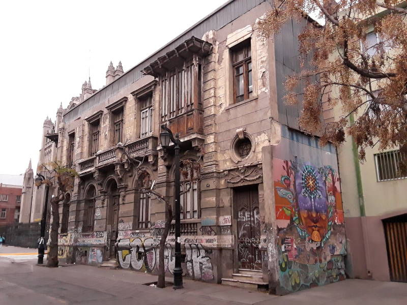 Barrio Brasil in Santiago.