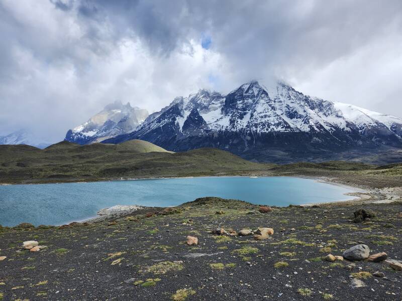 Laguna Largo, Cuernos del Paine and Monte Almirante Nieto.