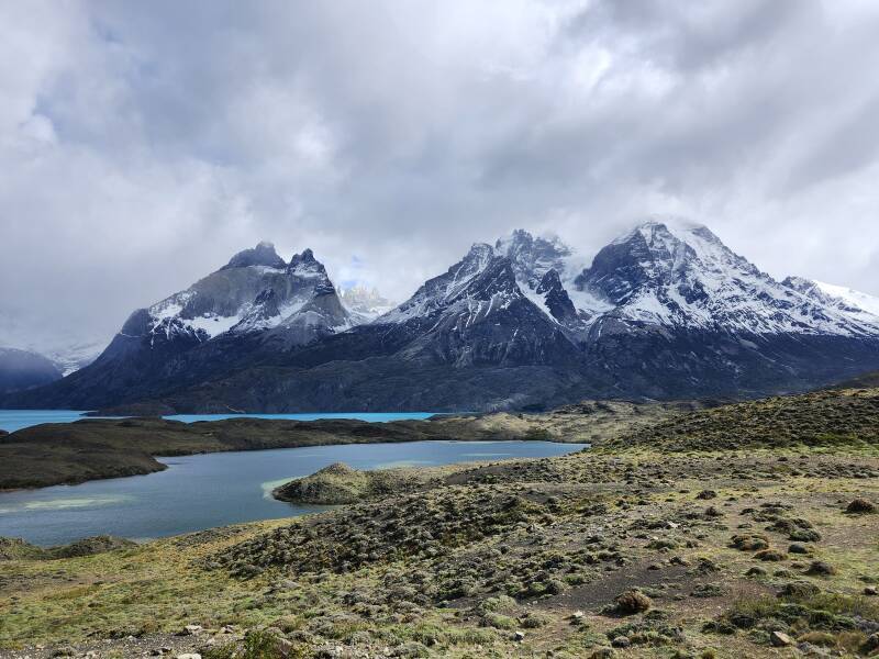 Lago Nordenskjöld, Cuernos del Paine and Monte Almirante Nieto.