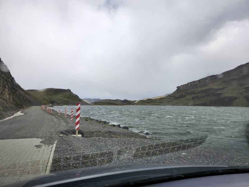 Wind whipping up waves on Lagunas Mellizas