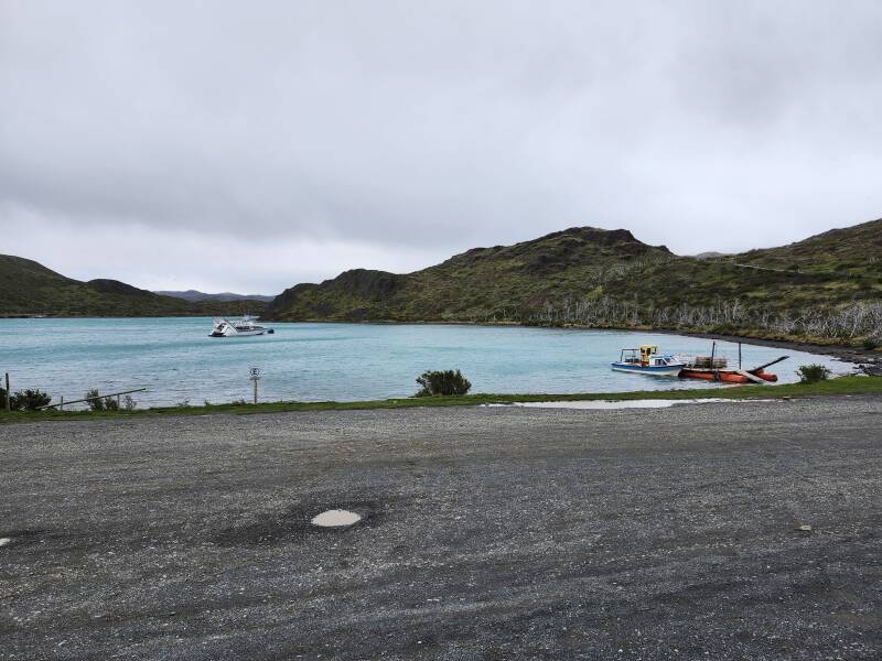 Boats at Refugio Basico Pudeto.