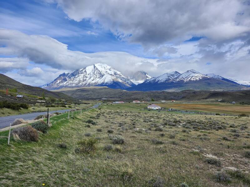 Continuing through Amarga into the park.