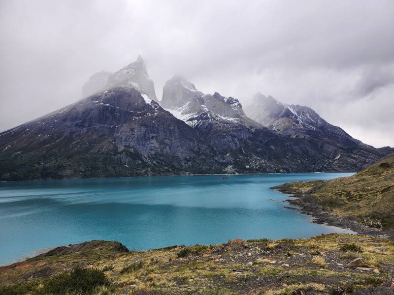 Lago Nordenskjöld and Cuernos del Paine.