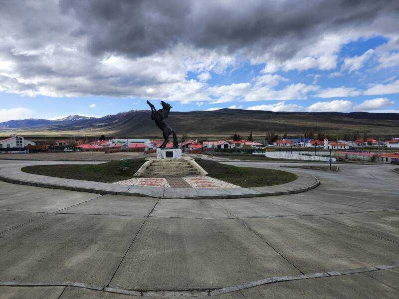 Traffic circle at the edge of Cerro Castillo.