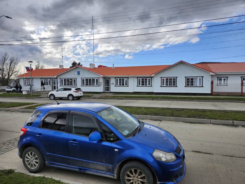 Local government building in Cerro Castillo.