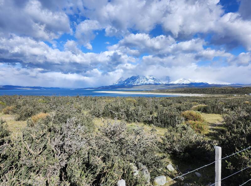 View from Y-150 from the east end of Lago Sarmiento into the park.