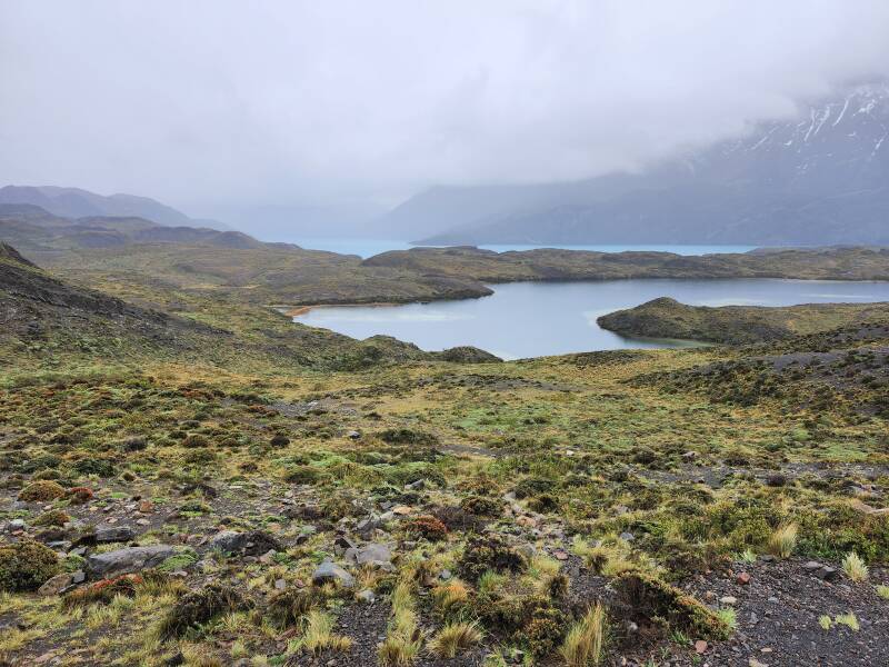 View to west over Lago Nordenskjöld.