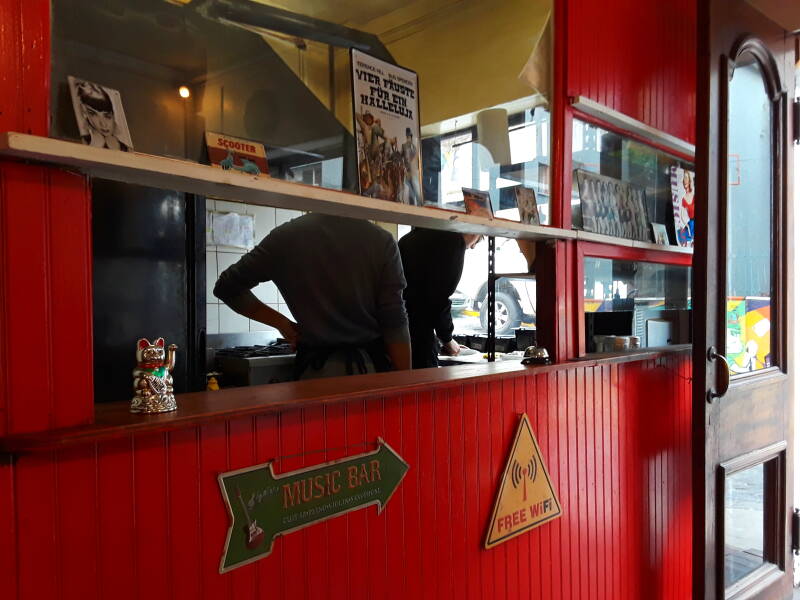 Getting lunch while walking up Cerro Alegre from the Metro to the Acuarela Hostel in Valparaíso, Chile