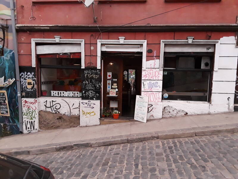 Getting lunch while walking up Cerro Alegre from the Metro to the Acuarela Hostel in Valparaíso, Chile