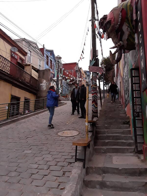 Walking up Cerro Alegre on Templeman in Valparaíso, Chile