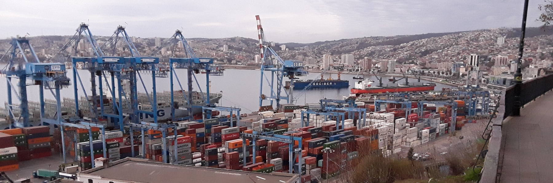 Valparaíso harbor.