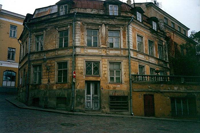 Old Town residential streets in Tallinn, Estonia.