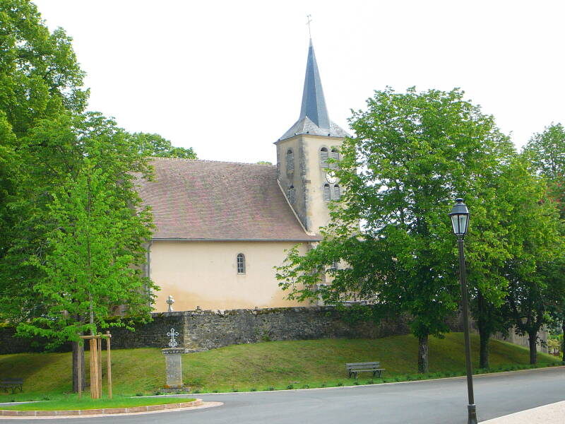 Exterior of Saint-Pierre church in Avril-sur-Loire.