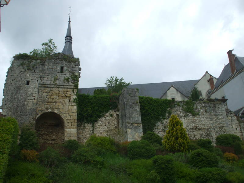 Church of Saint Maurice on top of fortifications in Châtillon-sur-Loire.