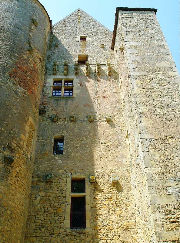 Square towers of the Château de Chevenon, south of Nevers near the Canal Latéral à la Loire.