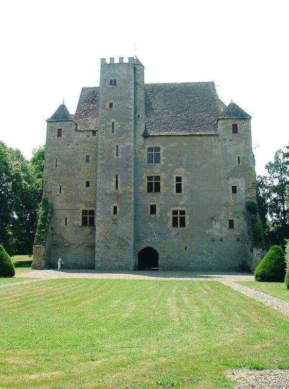 Nevers to Fleury-sur-Loire — Burgundy by Boat — Canal Latéral à la Loire