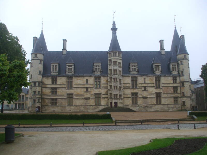 Palais Ducal in Nevers.