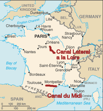 Map of France showing the Canal Lateral à la Loire and the Canal du Midi.