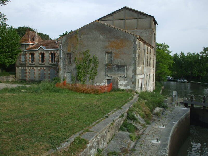 Canal du Midi between La Redorte and Trèbes.