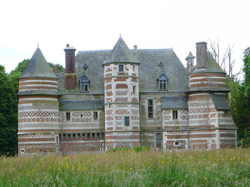 Barns at Château de Bosmelet.