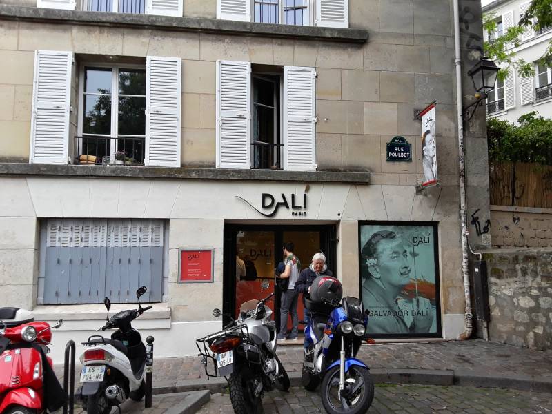 Dalí Paris on Montmartre.