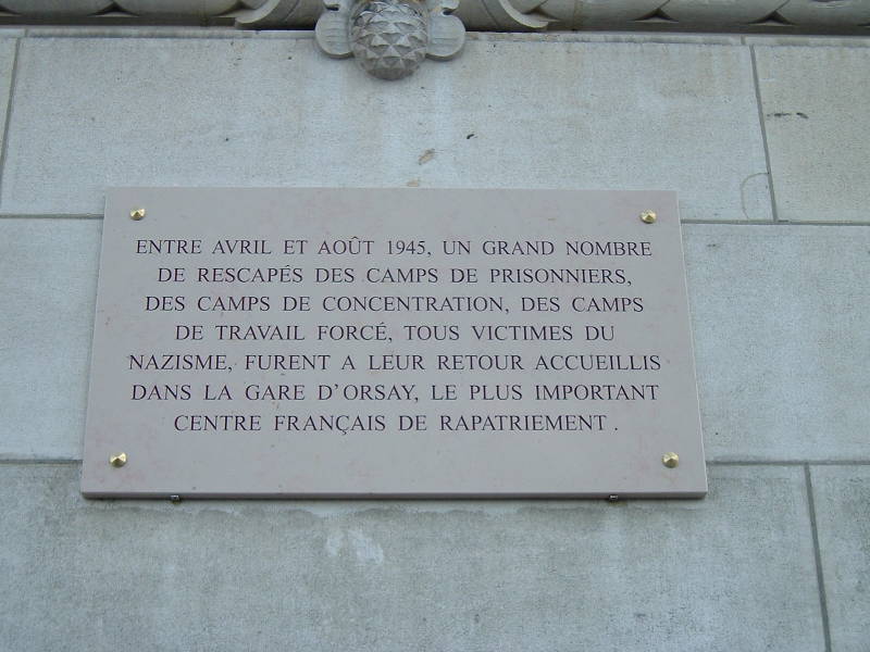Sign on the Musée d'Orsay along the Seine River through Paris.