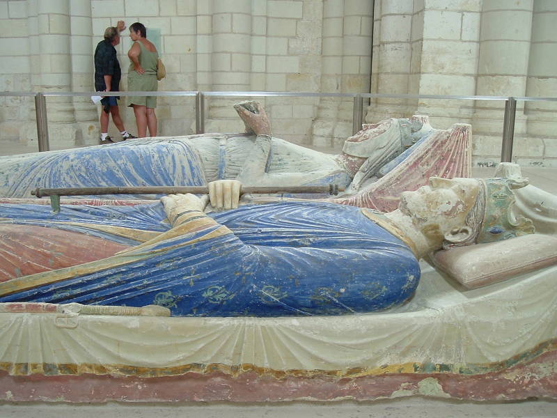 Tombs of Eleanor of Aquitaine and Henry II