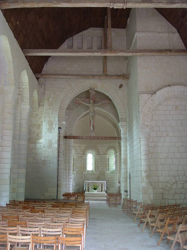 Church of Saint Hilaire-des-Grottes in Saint-Hilaire-Saint-Florent