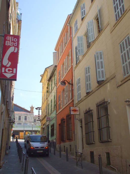 Vertigo hotel along Rue des Petites Maries in Marseille.