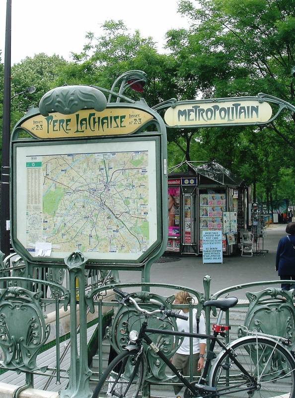 Paris Métro entrance at Père Lachaise station.