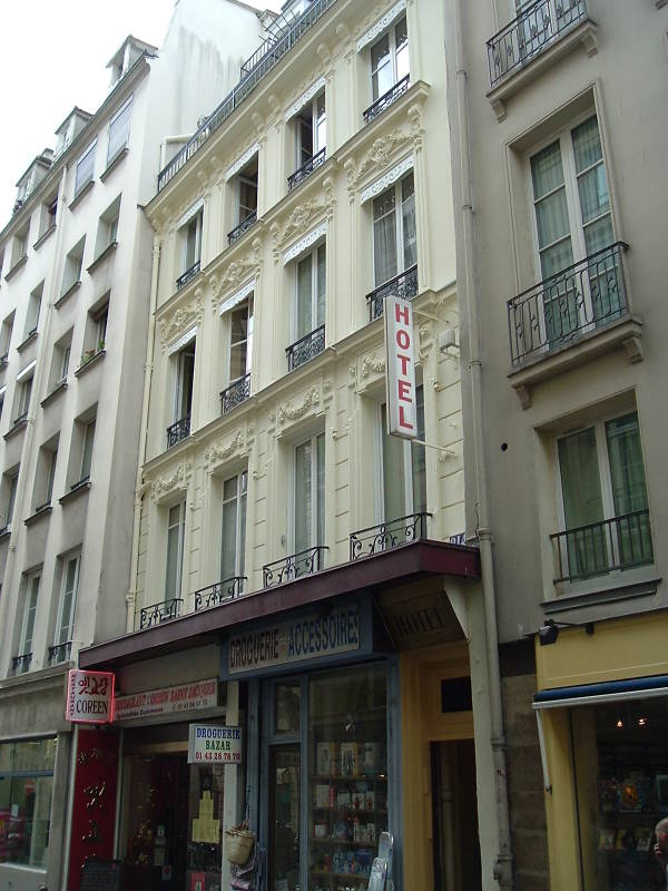 Hôtel de Médicis in 2005.