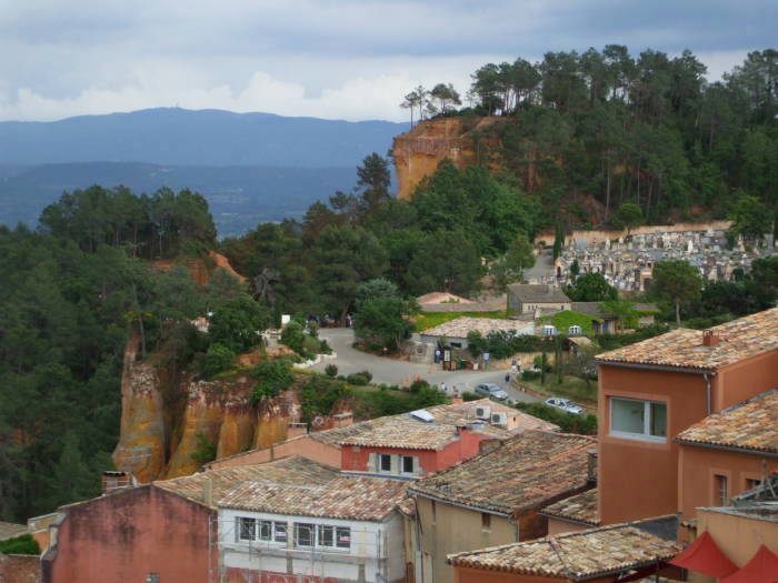 Ochre outcroppings around Roussillon.
