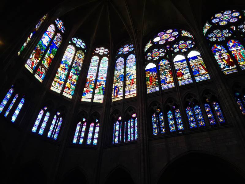 Windows above choir and apse of Basilique Saint-Denis.