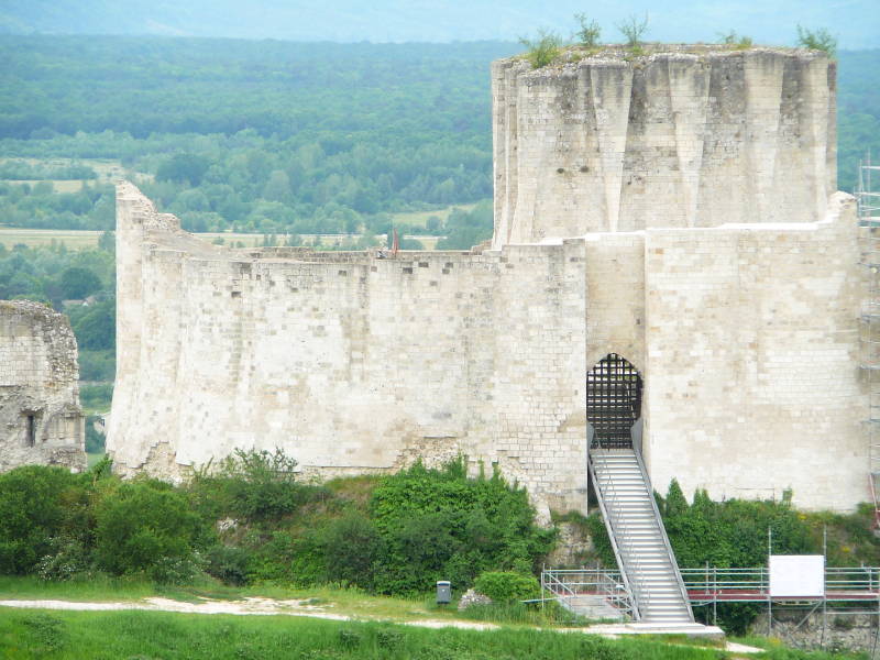 The inner keep of Château Gaillard.