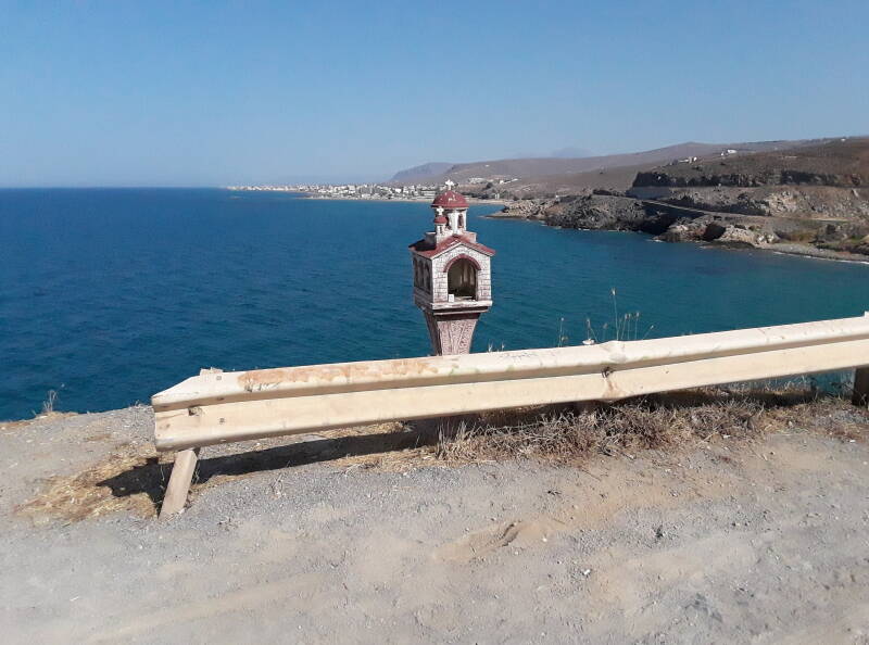 Roadside shrine around Amnisos.