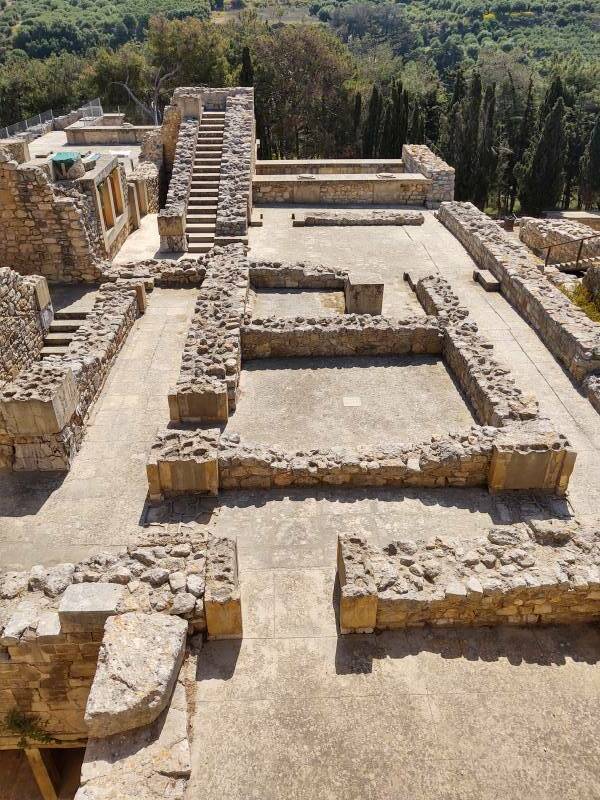 Minoan palace complex at Knossos.