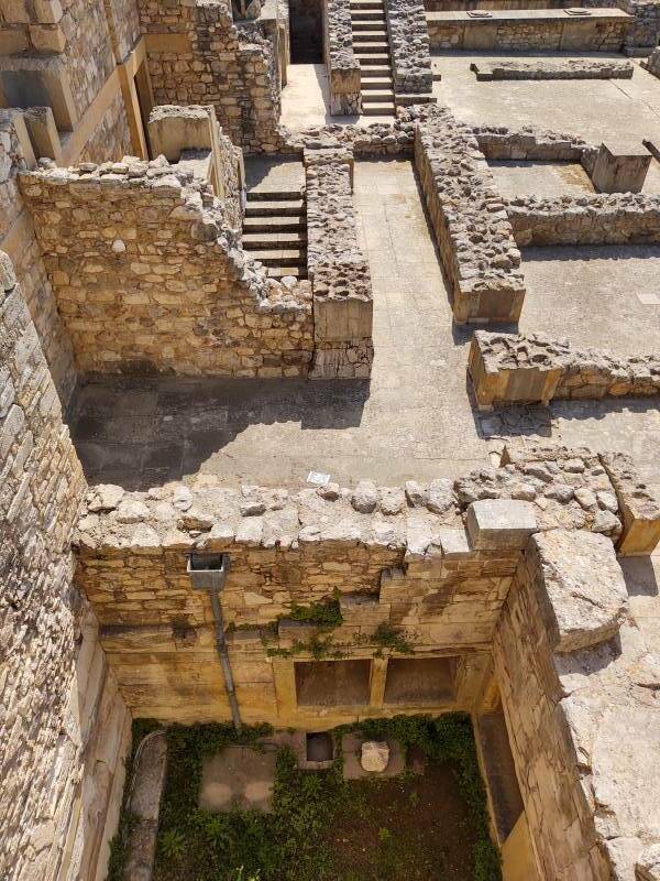 Minoan palace complex at Knossos.